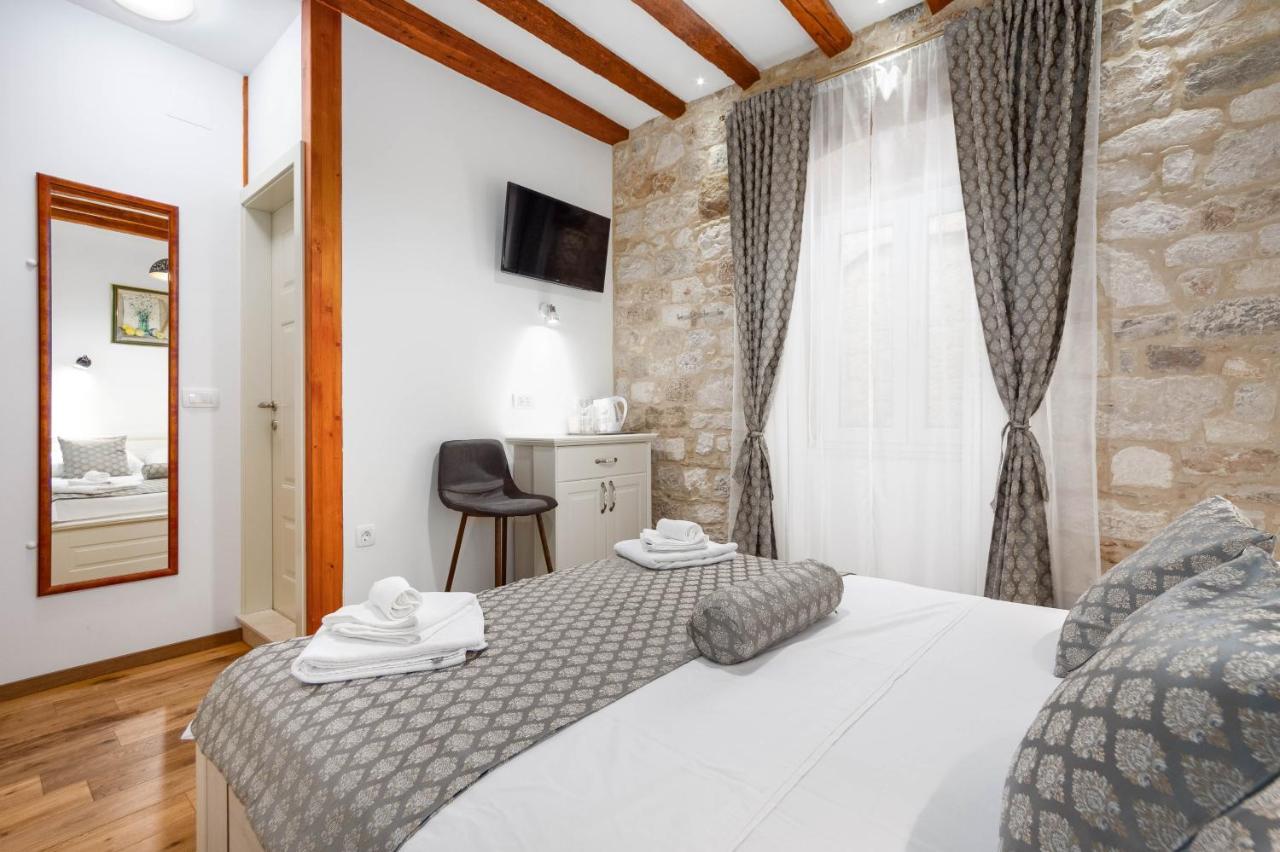 Stephane City Vibe Suites Трогир Экстерьер фото